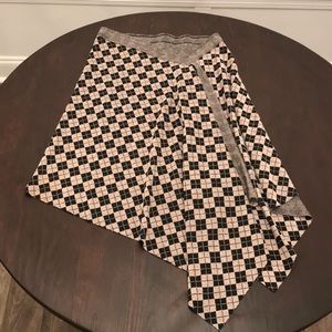 Asymmetrical checkered skirt